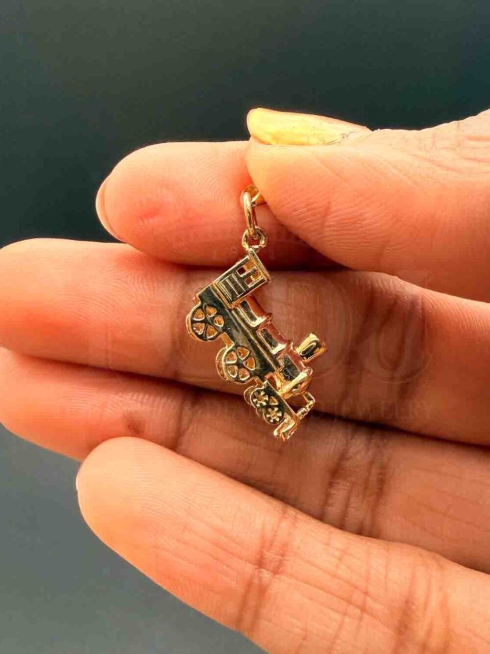 14K Yellow gold Train Pendant